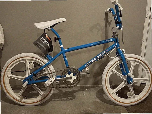 Mongoose FS-1 reissue 20 in BMX Bike Blue/White Mag Wheels Pegs